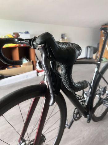 Used Specialized Specialized Allez Sprint 2020 Road & Gravel, Red — image 3 of 9