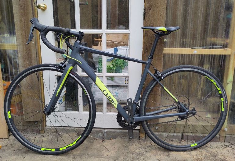 Used CUBE ATTAIN 2020 2020 Road & Gravel, Light Gray — image 2 of 3