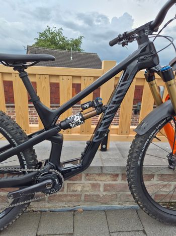 Used Canyon Spectral Shimano Deore XT 2022 Mountainbike, Black — image 2 of 14