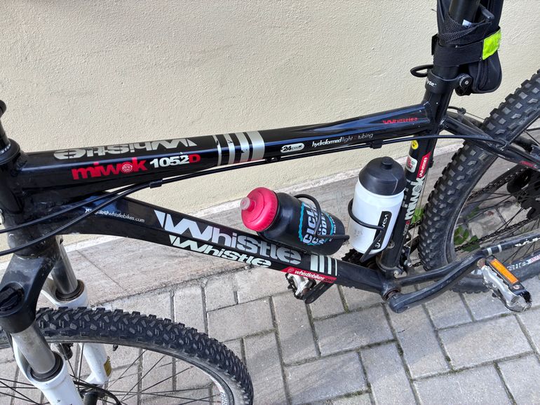 Used Whistle Miwok 1052D 2015 2014 Mountainbike, Black, 26 — image 2 of 14