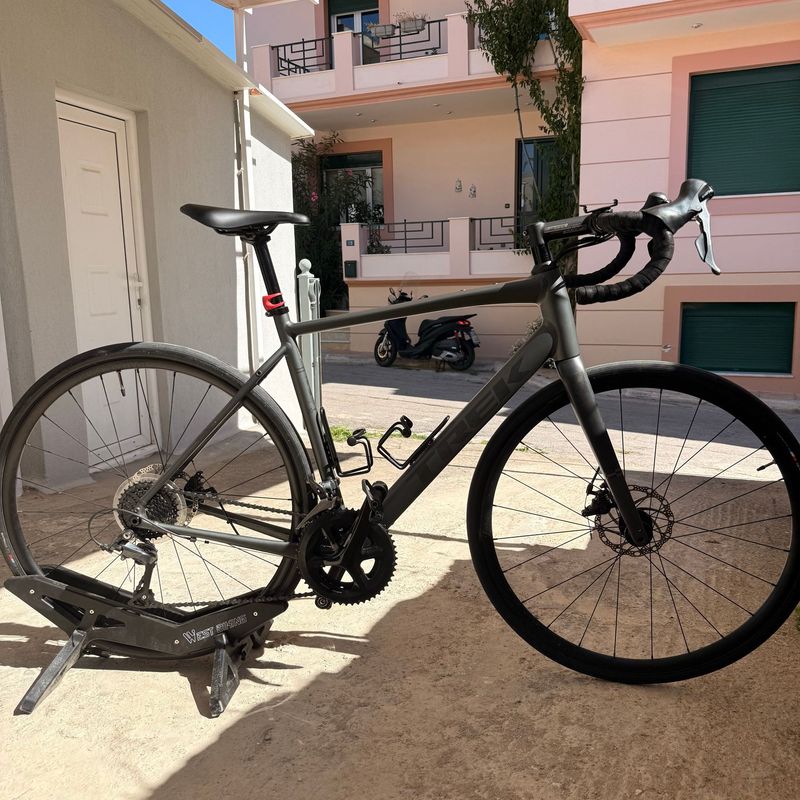 Použité Trek Domane AL 2 Gen 4 Shimano 2025 Road & Gravel
