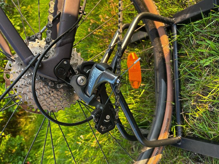 Used Scott Contessa Speedster Gravel 25 EQ 2024 2024 Road & Gravel, Purple — image 2 of 3