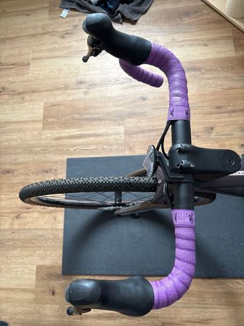 Used Scott Contessa Speedster Gravel 25 EQ 2024 2024 Road & Gravel, Purple — image 3 of 3