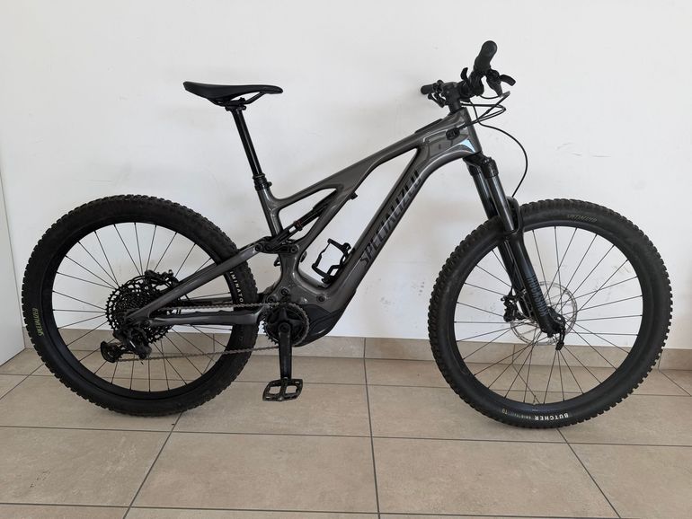 Used Specialized Turbo Levo 3 Comp Carbon 2022 2022 Mountainbike, Black, 29, 27.5 — image 1 of 11