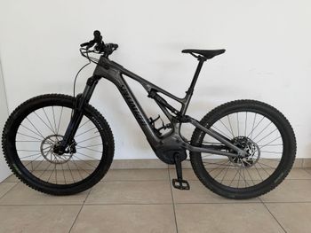 Used Specialized Turbo Levo 3 Comp Carbon 2022 2022 Mountainbike, Black, 29, 27.5 — image 2 of 11