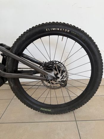 Used Specialized Turbo Levo 3 Comp Carbon 2022 2022 Mountainbike, Black, 29, 27.5 — image 6 of 11