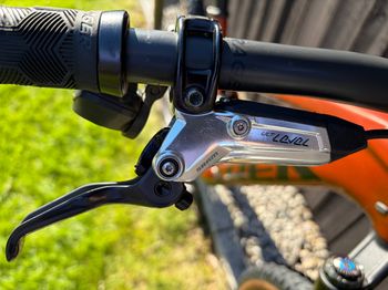 Used Trek Top Fuel 9.9 XX AXS T-Type 2024 2024 Mountainbike — image 6 of 7