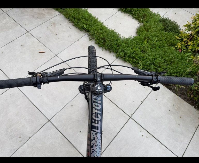 Used Ghost LECTOR World Cup Replica 2021 2021 Mountainbike, Black, 29 — image 21 of 30