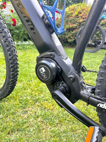 Used Torpado Torpado Custom Shimano Deore 2023 Mountainbike, Black — image 9 of 10