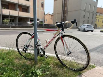 Used Pinnarello Custom Campagnolo Super Record 2014 Road & Gravel, White — image 4 of 14