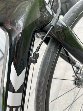 Used Trek Domane S 5 Disc 2017 2017 Road & Gravel, Black — image 24 of 31