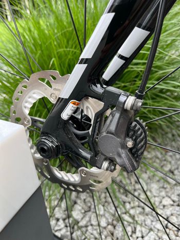 Used Trek Domane S 5 Disc 2017 2017 Road & Gravel, Black — image 8 of 31