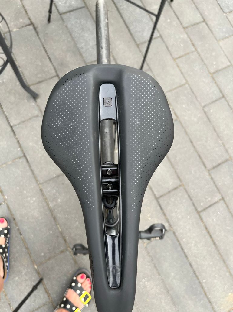 Used Trek Domane S 5 Disc 2017 2017 Road & Gravel, Black — image 25 of 31