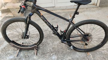 Używany Focus RAVEN 8.7 2019 2019 Mountainbike — zdjęcie 8 z 9