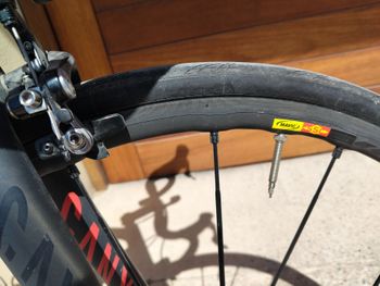 Used Canyon Canyon Ultimate CF SLX 2016 Road & Gravel — image 7 of 17