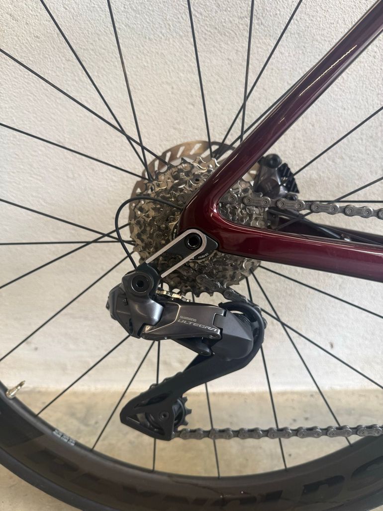 Used Merida SCULTURA 9000 2025 2025 Road & Gravel, Red — image 7 of 7