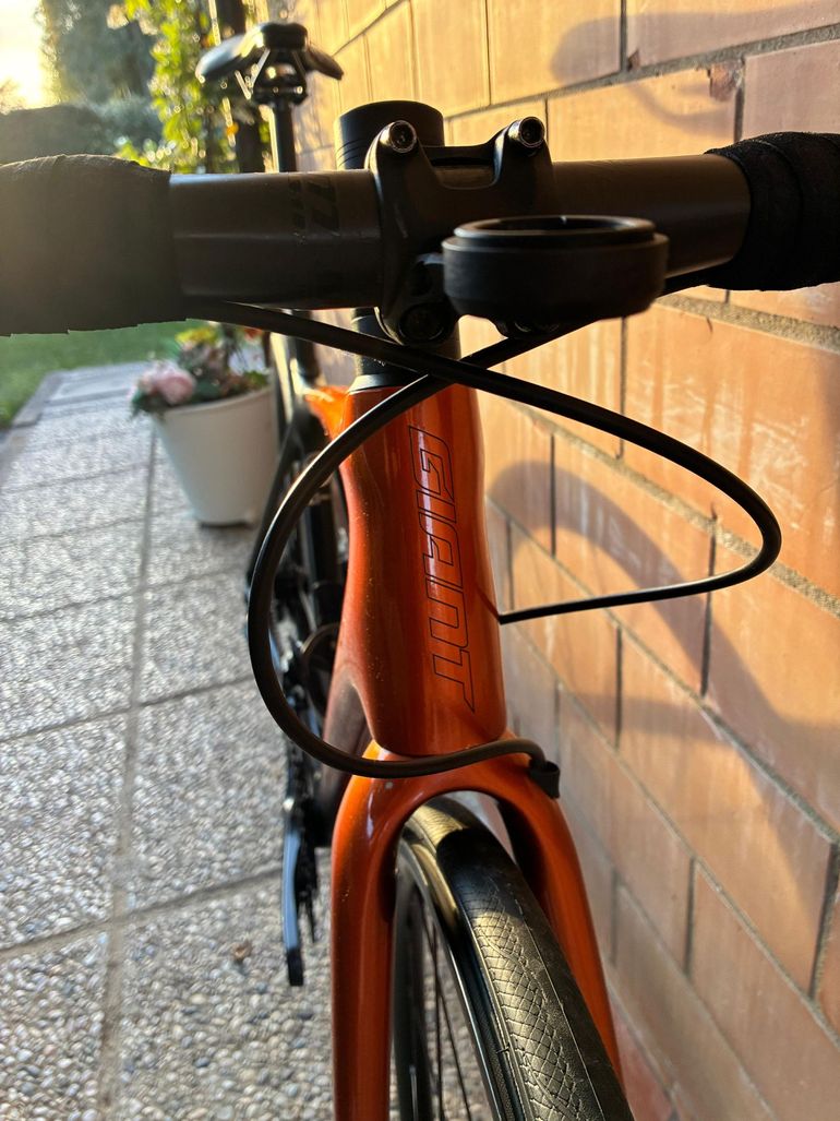 Used Giant TCR Advanced Pro Disc 0 Ultegra Di2 2022 2022 Road & Gravel, Orange — image 9 of 17