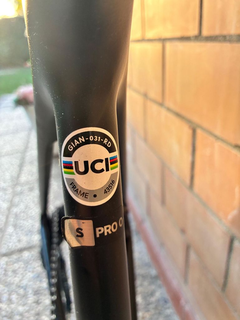 Used Giant TCR Advanced Pro Disc 0 Ultegra Di2 2022 2022 Road & Gravel, Orange — image 2 of 17