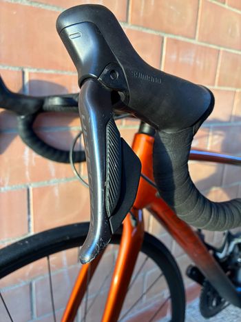 Used Giant TCR Advanced Pro Disc 0 Ultegra Di2 2022 2022 Road & Gravel, Orange — image 11 of 17
