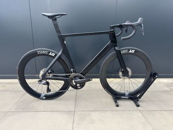 Used Canyon Aeroad CF SLX 8 Di2 2023 2023 Road & Gravel