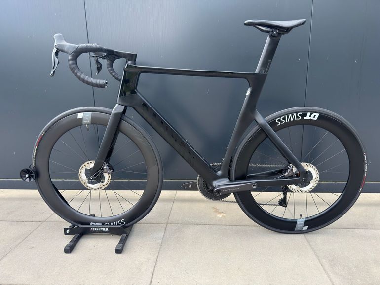 Used Canyon Aeroad CF SLX 8 Di2 2023 2023 Road & Gravel, Black — image 10 of 10