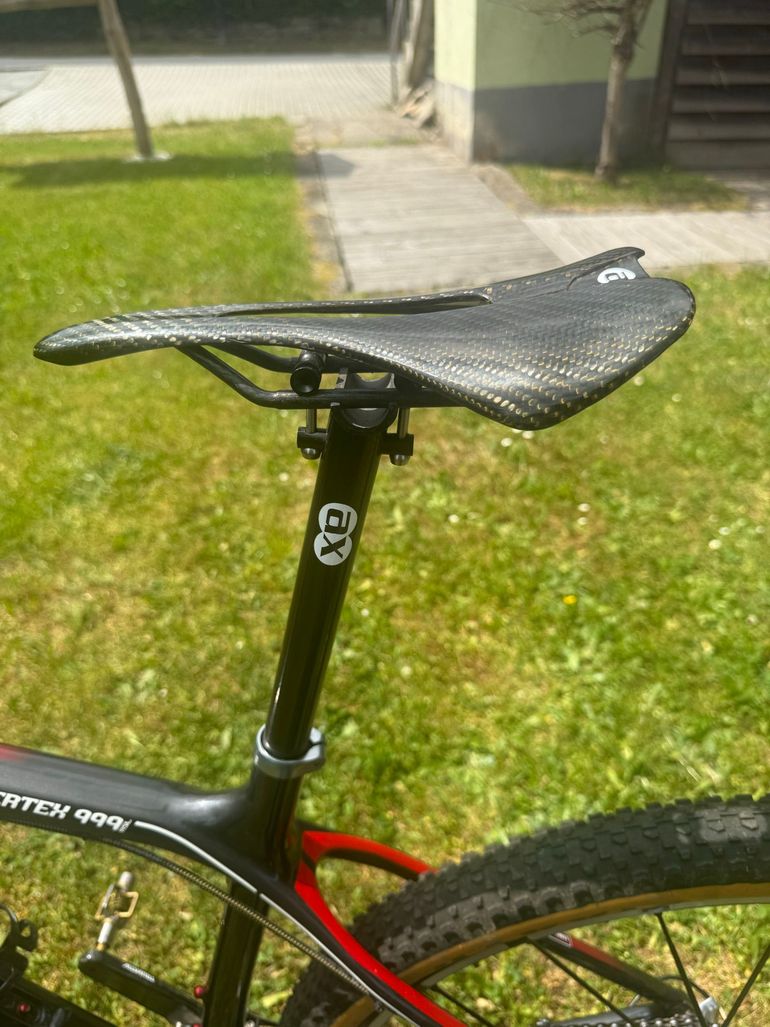 Used Rocky Mountain Vertex 999 RSL 2013 2013 Mountainbike, Black, 29 — image 9 of 10