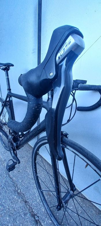 Used Cannondale SuperSix EVO Shimano 105 2018 Road & Gravel — image 2 of 12