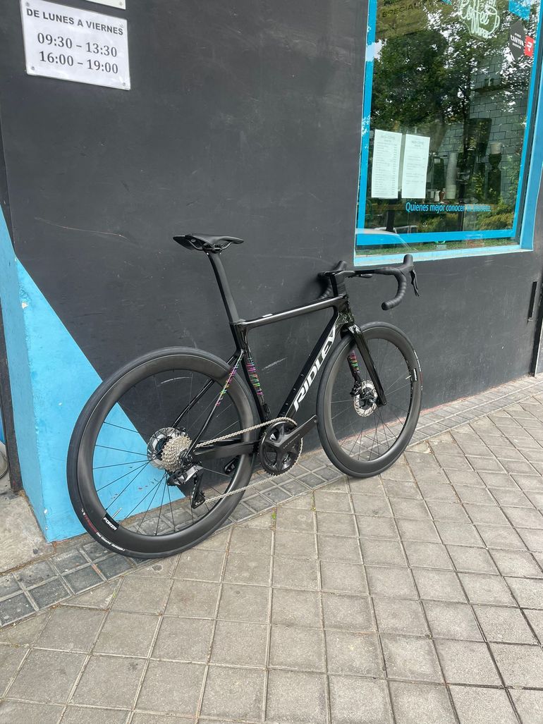 Used Ridley Falcn RS - Shimano Ultegra DI2 2x12sp 2025 2025 Road & Gravel, Black — image 2 of 3