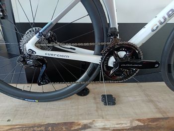 Used Guerciotti Veloce Shimano Dura Ace Di2 2022 Road & Gravel, White — image 3 of 3