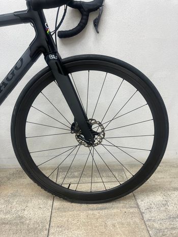 Used Colnago C60 Disc Di2 Durace 2021 Road & Gravel, Black — image 4 of 7