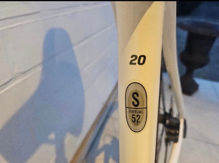 Used Scott Addict 20 disc 2021 2021 Road & Gravel, White — image 3 of 3