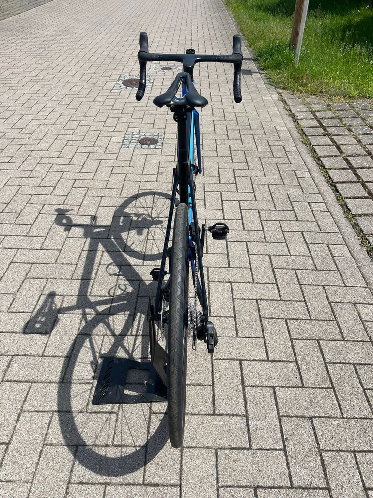 Used Canyon Ultimate CF SL 7 eTap 2023 2023 Road & Gravel — image 4 of 10