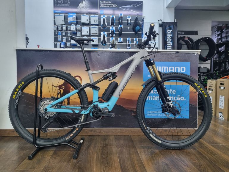 Used Orbea RISE H10 2024 2024 Mountainbike, Light Gray, 29 — image 1 of 13