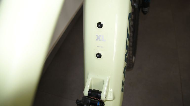 Used Santa Cruz HECKLER GX AXS / Carbon C / MX 2023 2023 Mountainbike, Green, 29, 27.5 — image 9 of 13