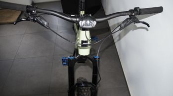 Used Santa Cruz HECKLER GX AXS / Carbon C / MX 2023 2023 Mountainbike, Green, 29, 27.5 — image 12 of 13