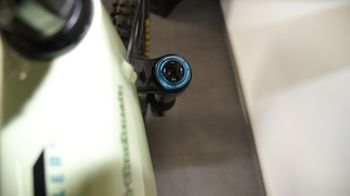 Used Santa Cruz HECKLER GX AXS / Carbon C / MX 2023 2023 Mountainbike, Green, 29, 27.5 — image 4 of 13