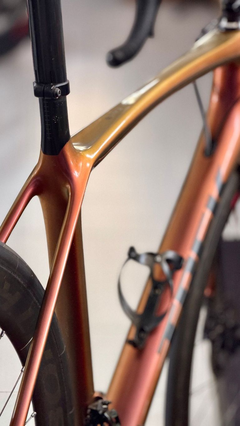 Used Trek Émonda SLR 8 Disc 2019 2019 Road & Gravel, Purple — image 17 of 18