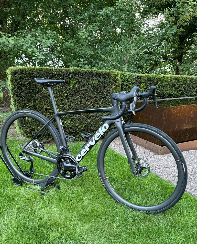 Käytetty Cervélo R5 Ultegra Di2 2023 2023 Road & Gravel — kuva 1 / 6