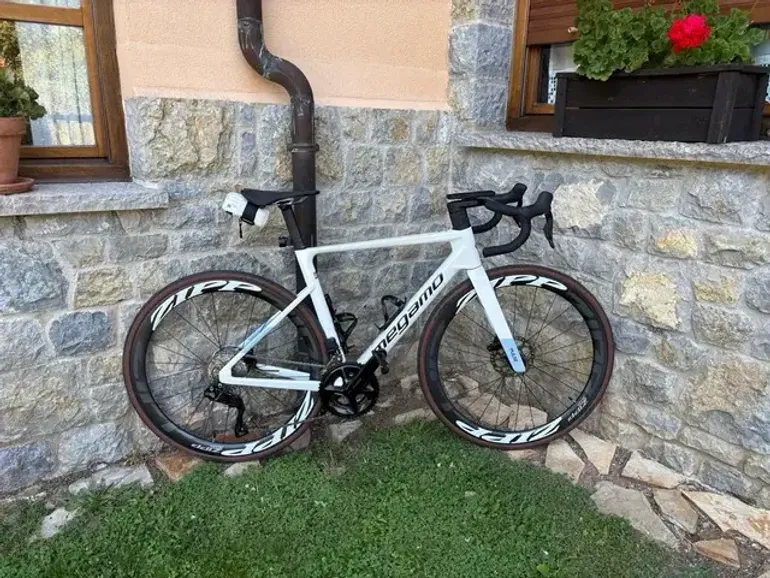 Used Megamo PULSE 15 CW 2025 2025 Road & Gravel, White — image 2 of 3