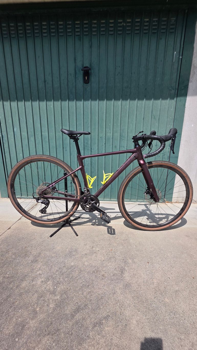 Used CUBE NUROAD, RACE 2025 2025 Road & Gravel, Orange — image 1 of 9