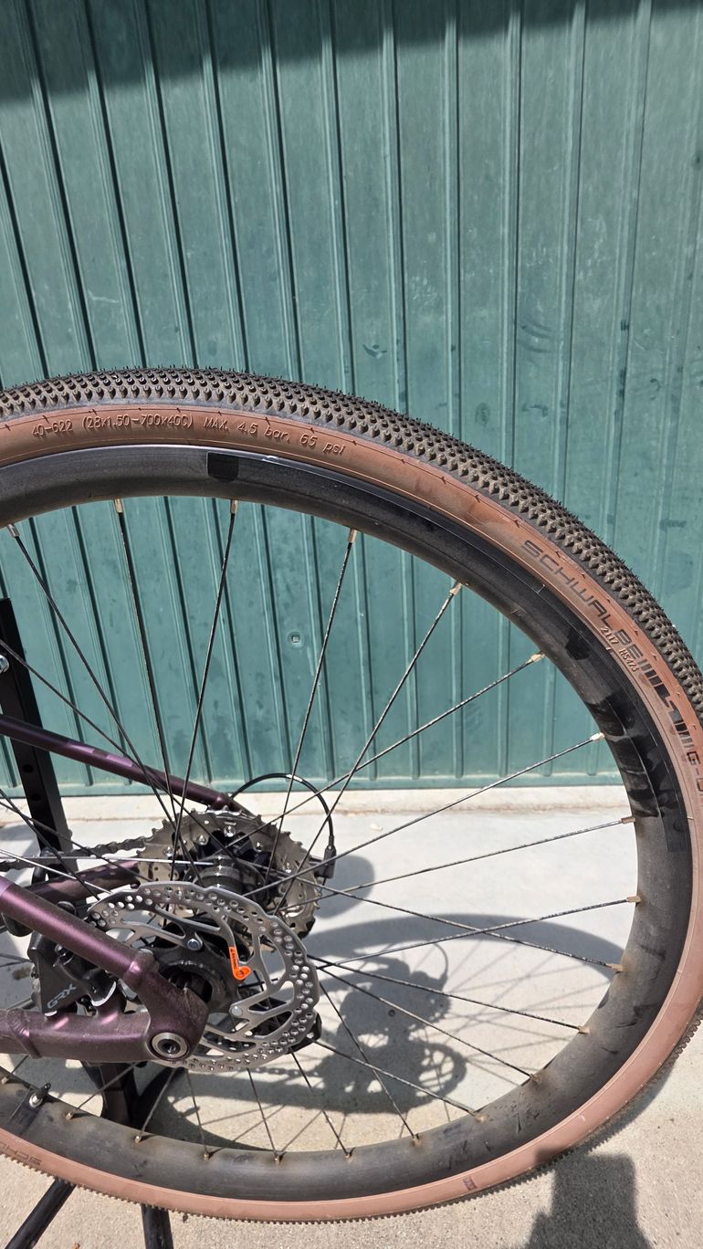 Used CUBE NUROAD, RACE 2025 2025 Road & Gravel, Orange — image 4 of 9