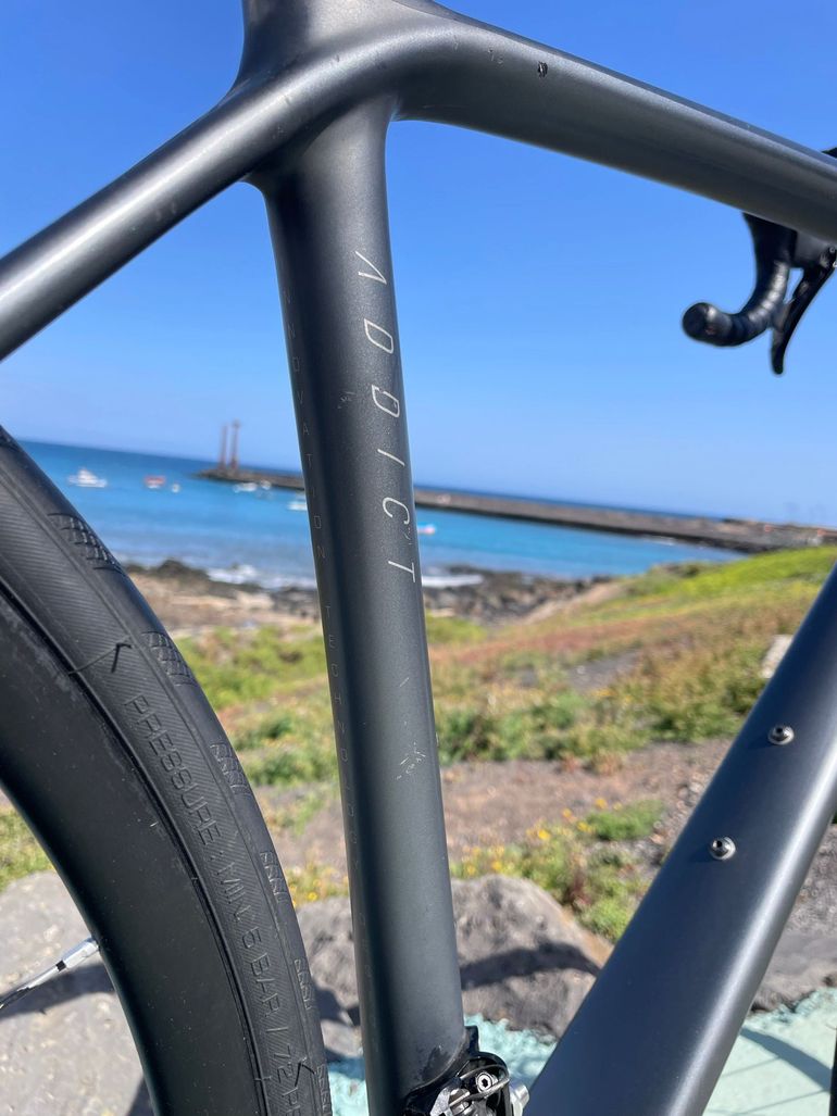 Used Scott Addict 10 disc carbon 2021 2021 Road & Gravel, Black — image 61 of 80