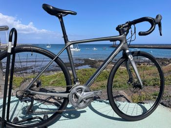 Used Scott Addict 10 disc carbon 2021 2021 Road & Gravel, Black — image 77 of 80