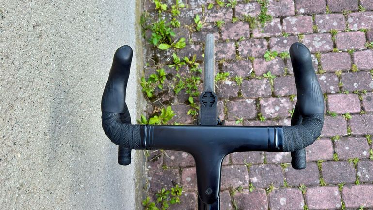 Used Canyon Aeroad CF SLX 8 Disc Di2 2023 2023 Road & Gravel, Black — image 5 of 13