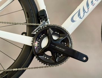 Used Wilier Custom Shimano 105 Di2 2027 Road & Gravel, White — image 3 of 6