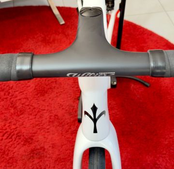 Used Wilier Custom Shimano 105 Di2 2027 Road & Gravel, White — image 6 of 6