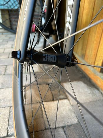 Used Isaac Muon Shimano Dura Ace Di2 2017 Road & Gravel, Negro — image 10 of 13