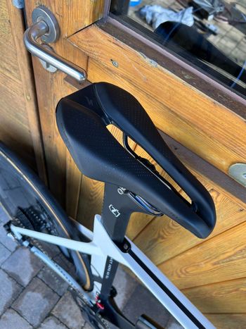 Used Isaac Muon Shimano Dura Ace Di2 2017 Road & Gravel, Negro — image 9 of 13