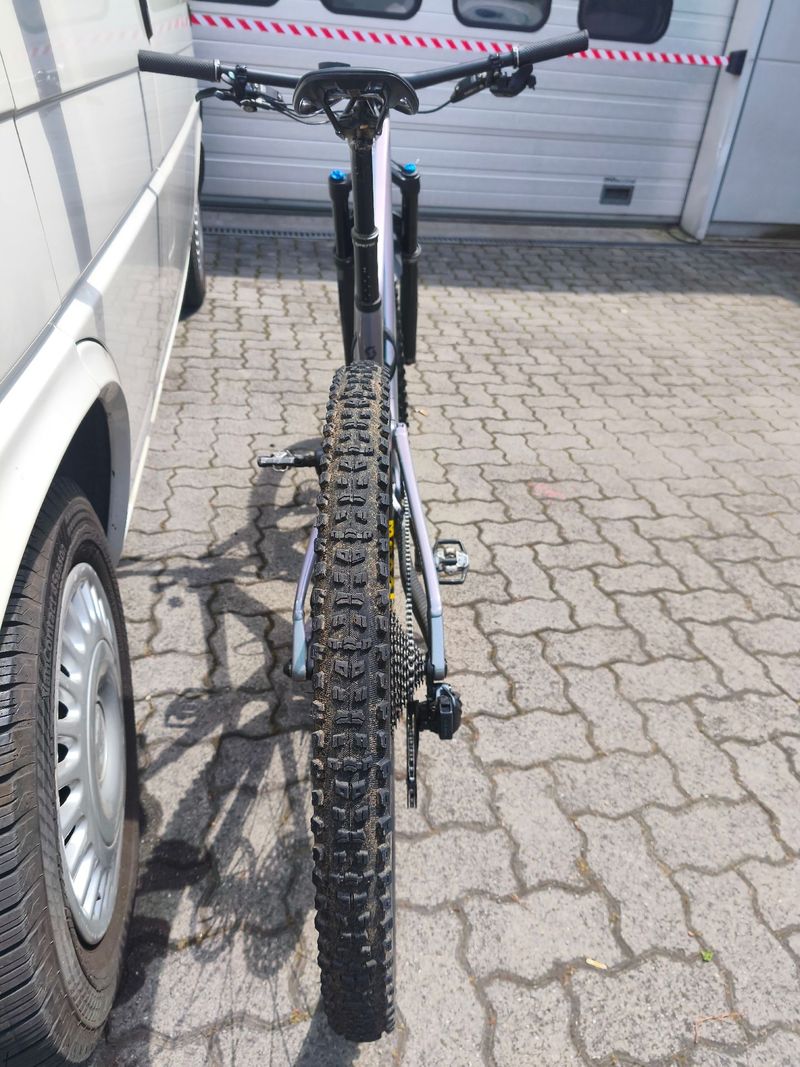 Used Scott Spark 920 TR 2023 2023 Mountainbike, Blue, 29 — image 6 of 6