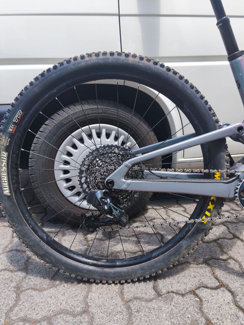 Used Scott Spark 920 TR 2023 2023 Mountainbike, Blue, 29 — image 3 of 6